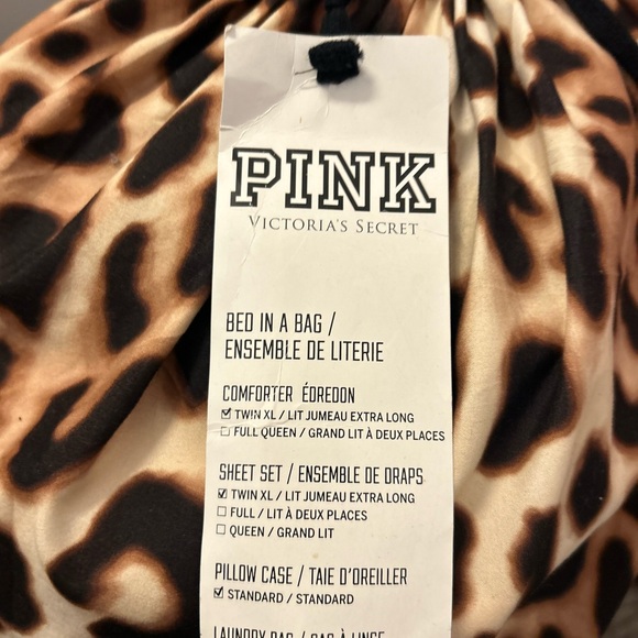Victoria Secret Leopard Print Bed In A Bag - Picture 8 of 8
